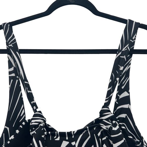 Lane Bryant Black & White Women's Bathing Suit Size 16 Padded Cups - Picture 7 of 16